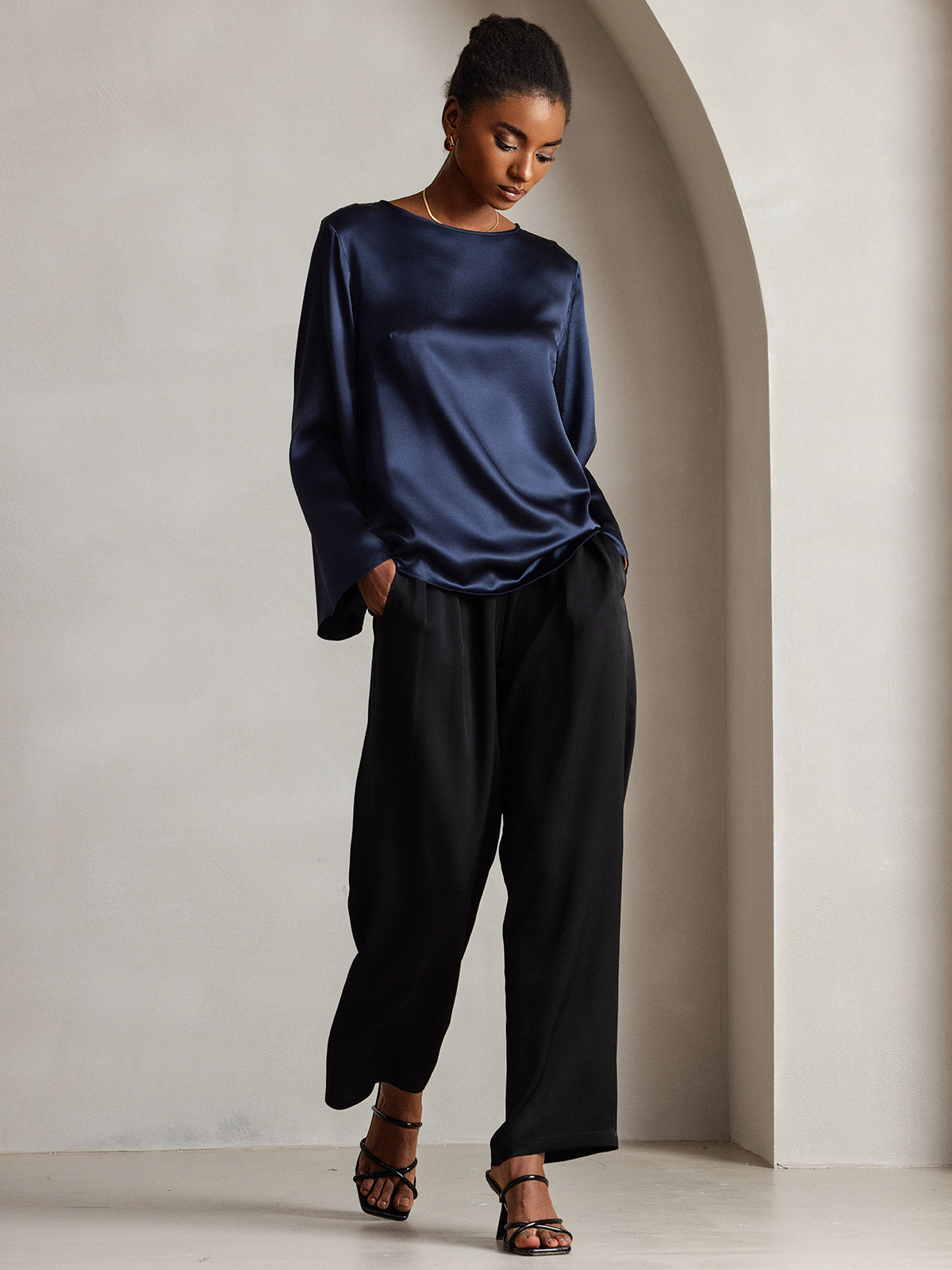 Reyanna™ | Silke Långärmad Blus