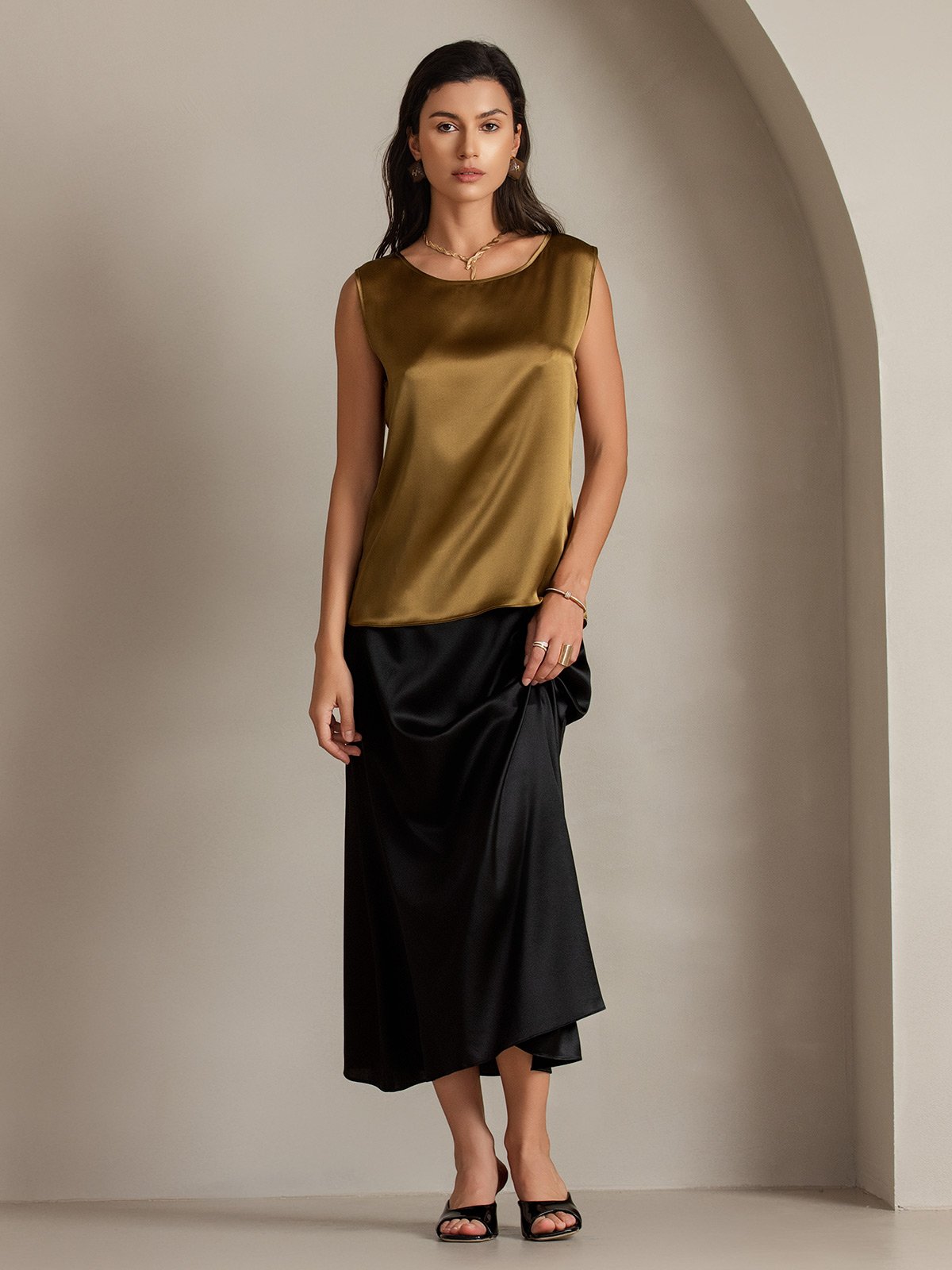 Reyanna™ | Silke Lounge Rund Hals Linne