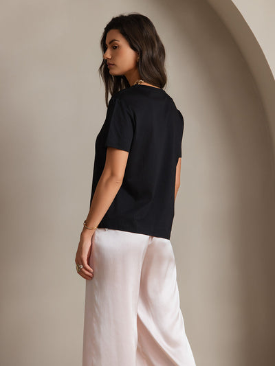 Reyanna™ | Silkestrikad Rundhals T-shirt