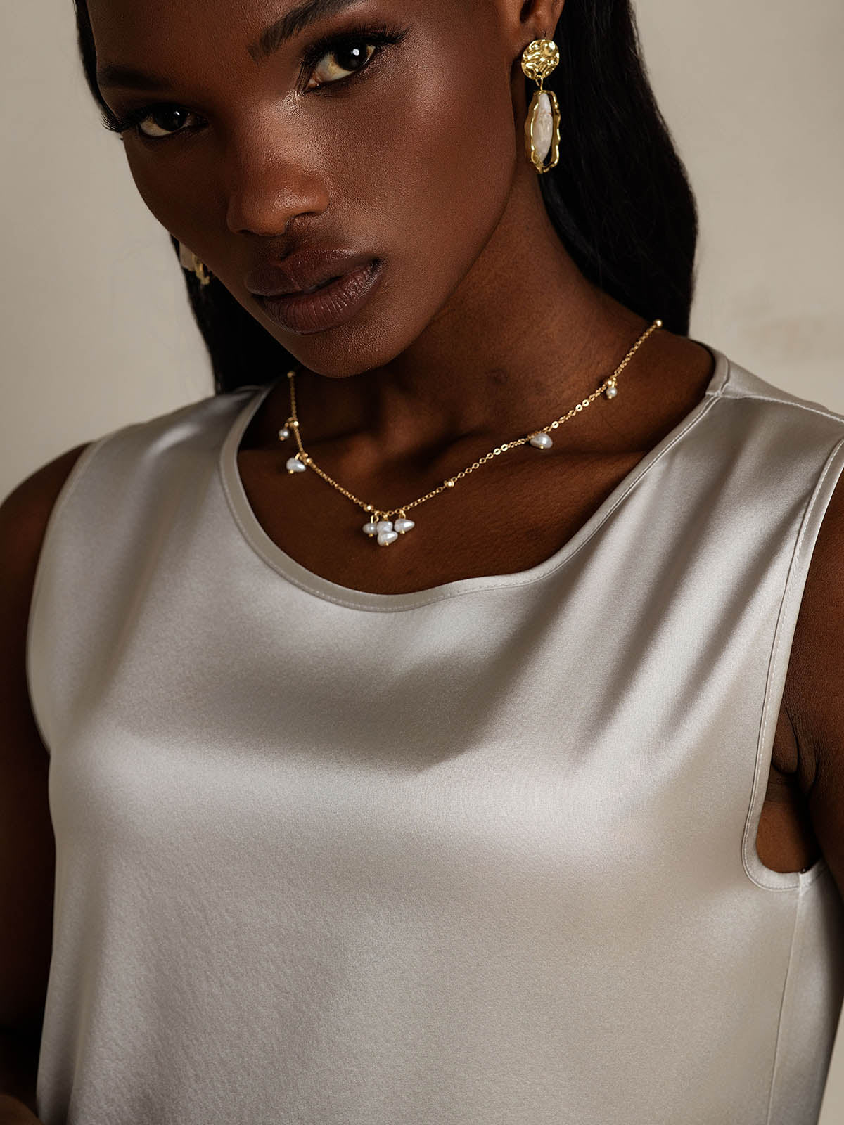 Reyanna™ | Silke Lounge Rund Hals Linne