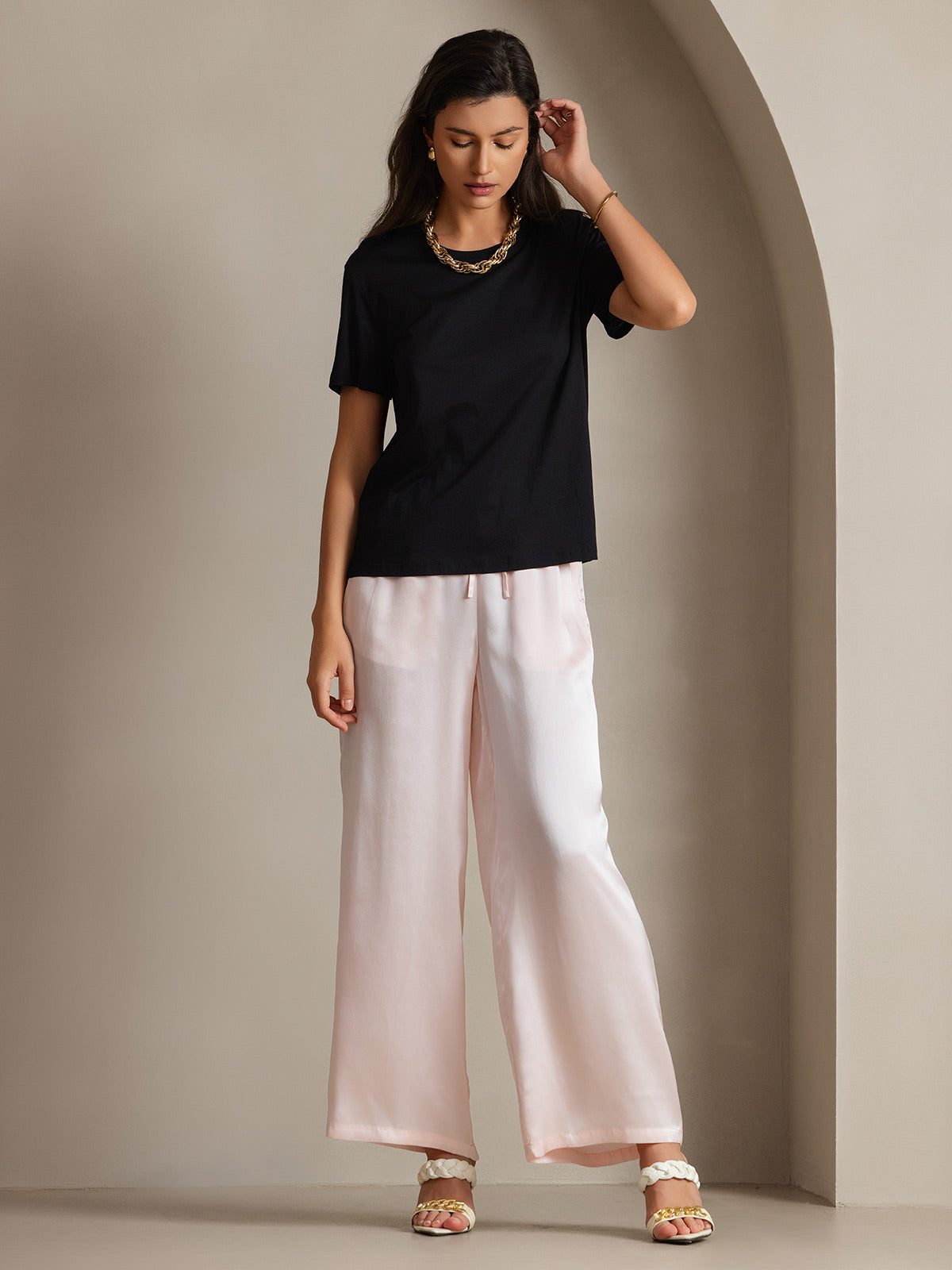 Reyanna™ | Silkestrikad Rundhals T-shirt