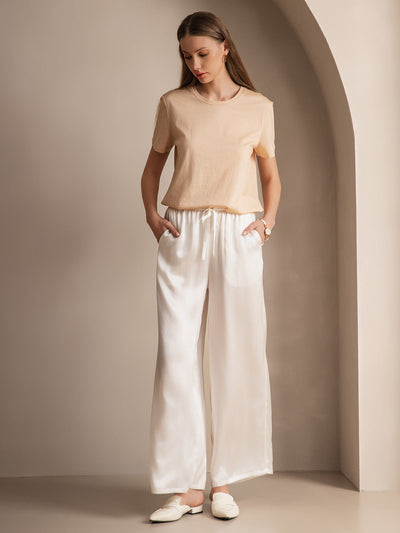 Reyanna™ | Silke Stickad Bas Rund Hals T-Shirt