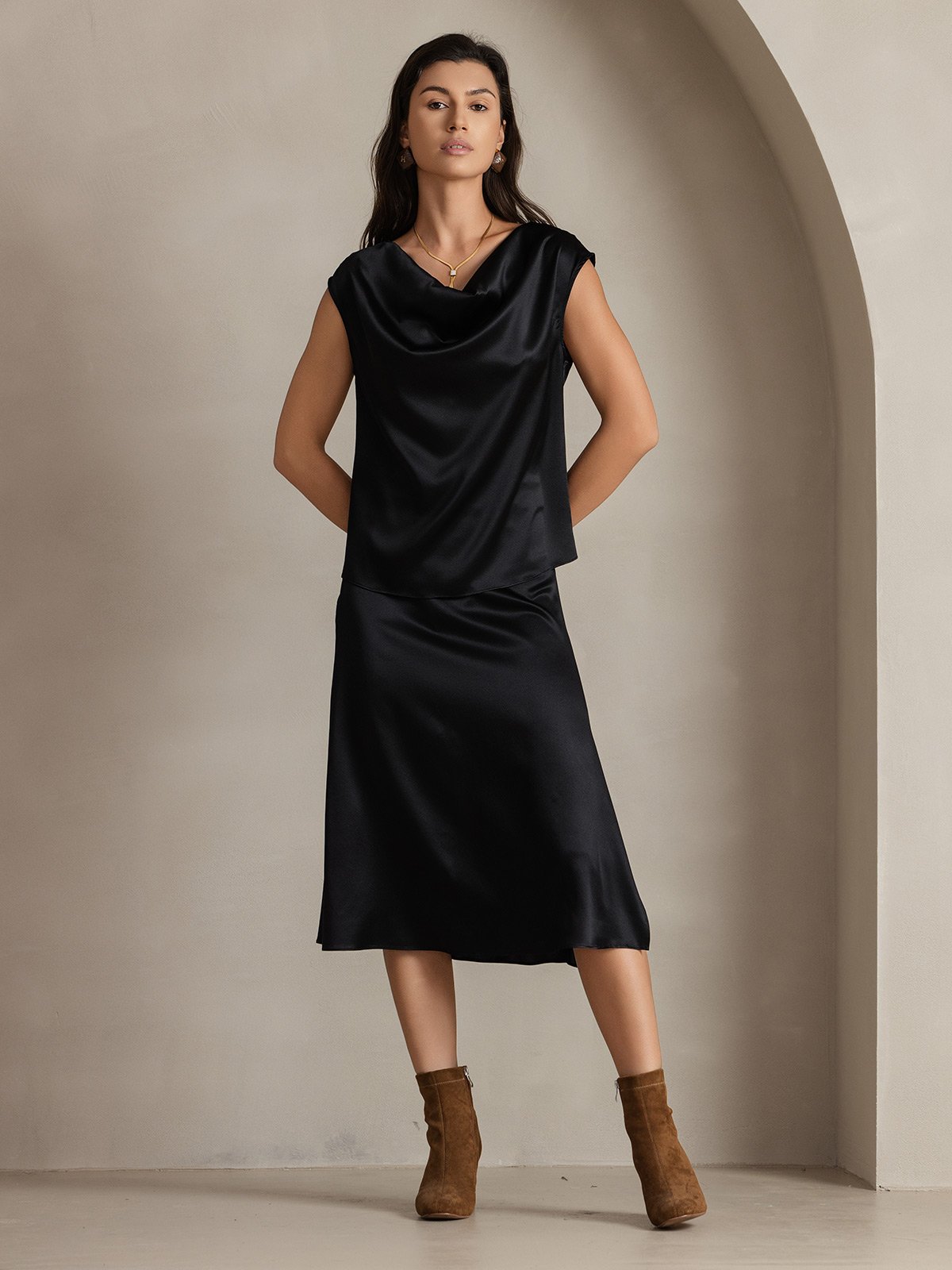 Reyanna™ | Silke Kappärmad Krage Tanktop/Blus