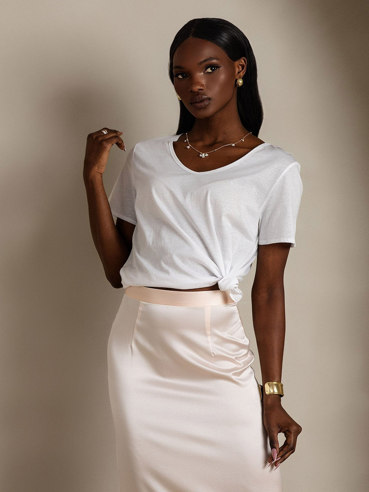 Reyanna™ | Silkeblandning V-ringning Dam T-shirt