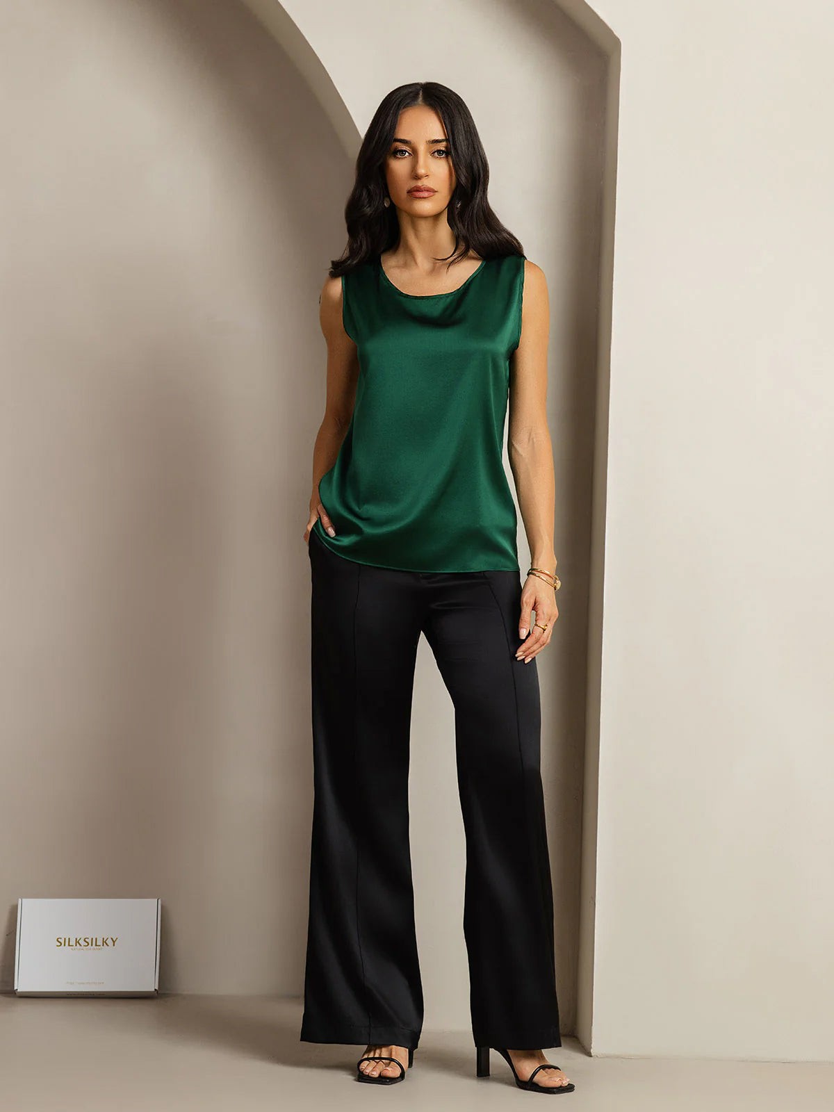 Reyanna™ | Silke Lounge Rund Hals Linne