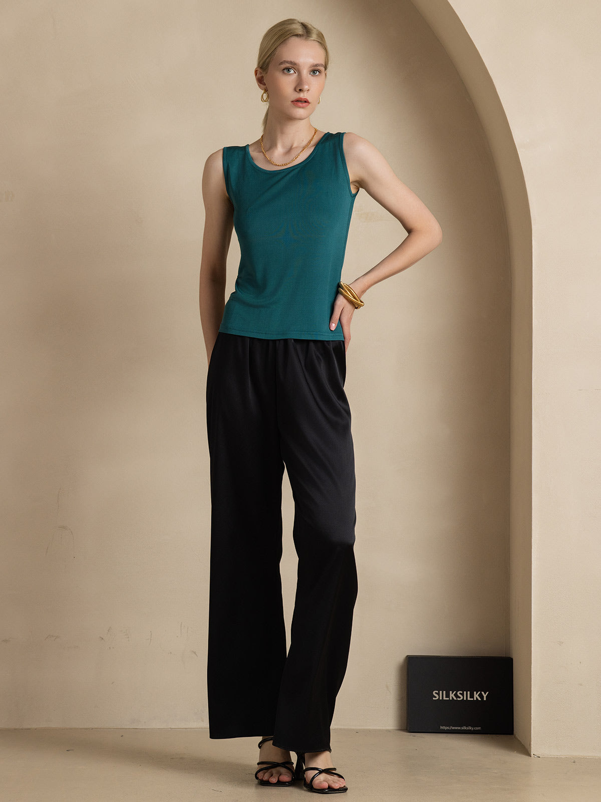 Reyanna™ | Sidenstickad Lounge Rund Halsringning Tank Top