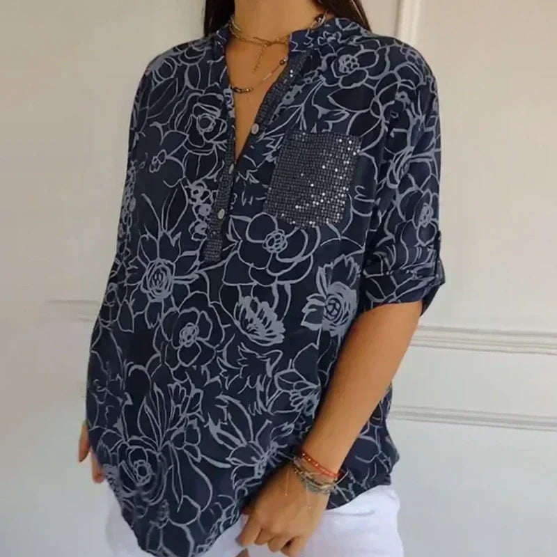 Reyanna |Lotta | Elegant blus med blommor